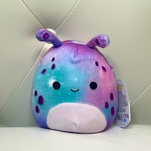 NWT Daxxon The Alien 5" Squishmallow